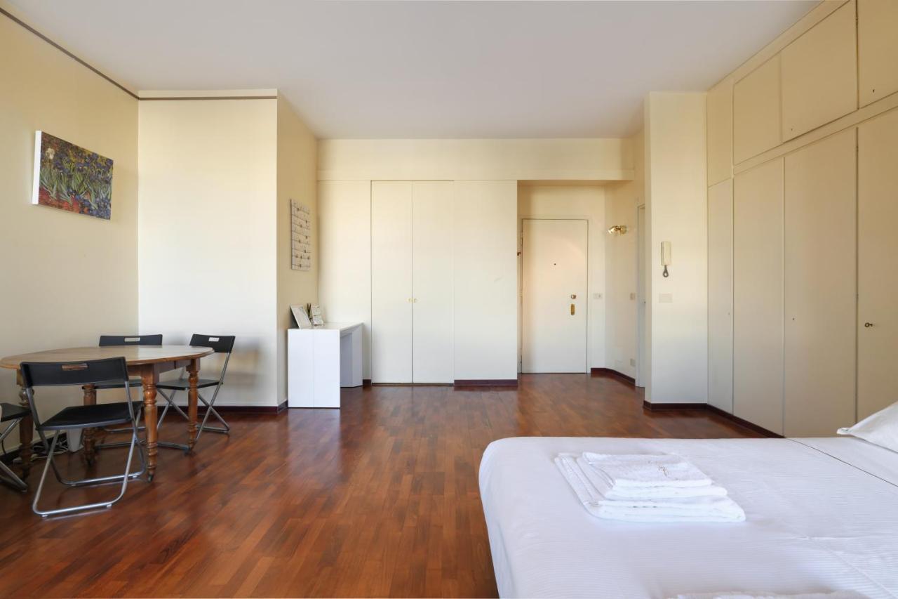 Duomo Luxury Apartment VII Milan Luaran gambar