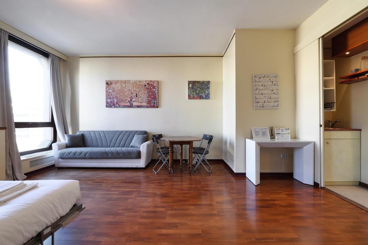 Duomo Luxury Apartment VII Milan Luaran gambar